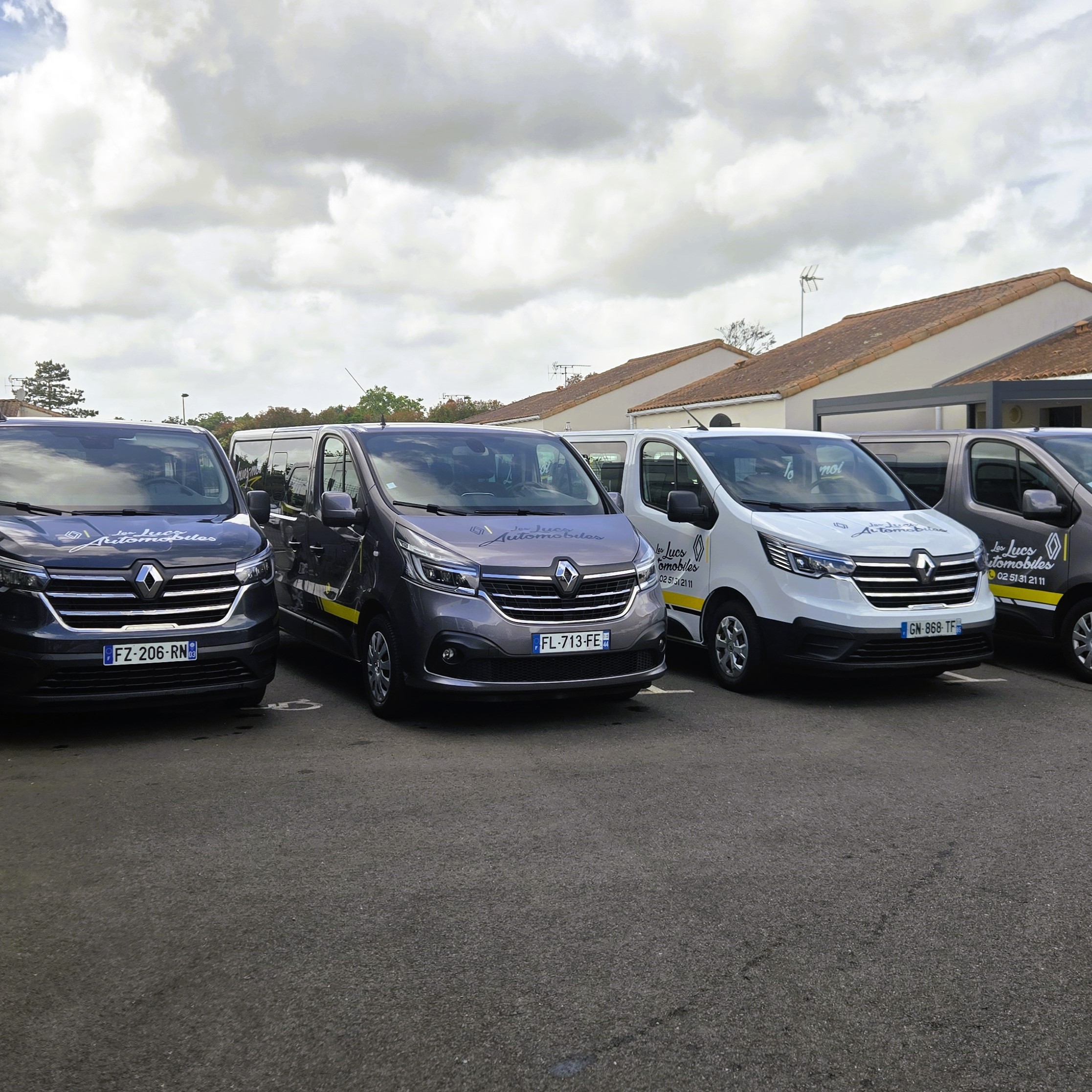 minibus